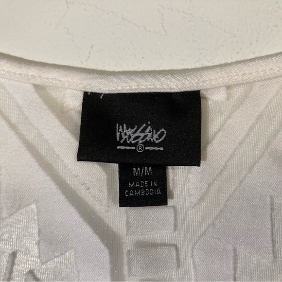 Mossimo Medium White Tank Top Shirt Geometric Aztec Pattern See Through Stripe - Picture 8 of 11